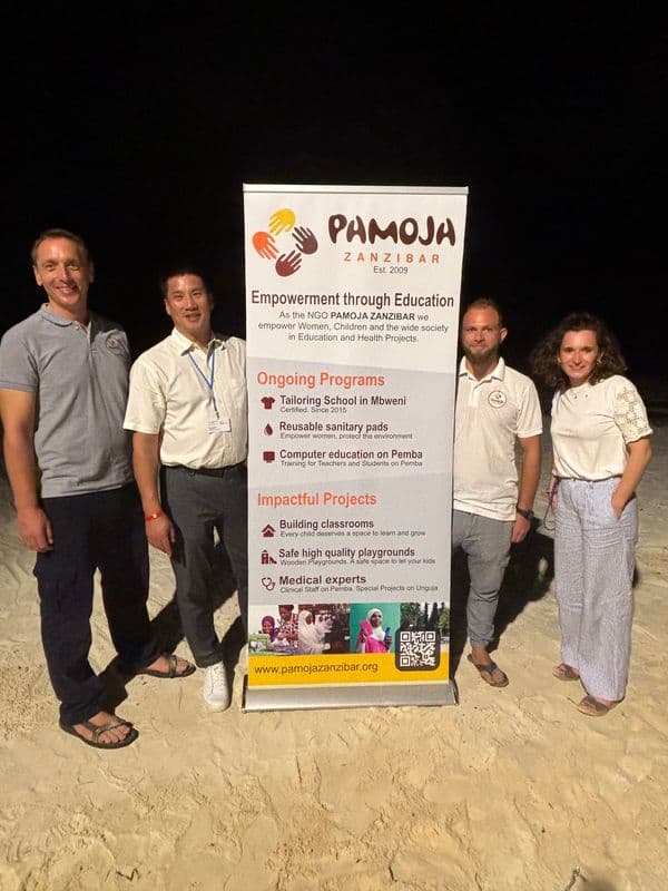 schauinsland-reisen PARTNER: Reisebüros unterstützen mit Geldspende Frauenprojekt auf Sansibar